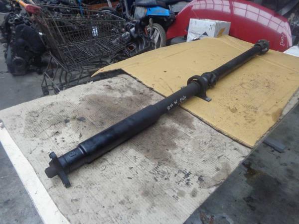 CARDAN BMW SERIE 5 E60 9/2003-3/2010 AUTOMATIQUE - Vue 1